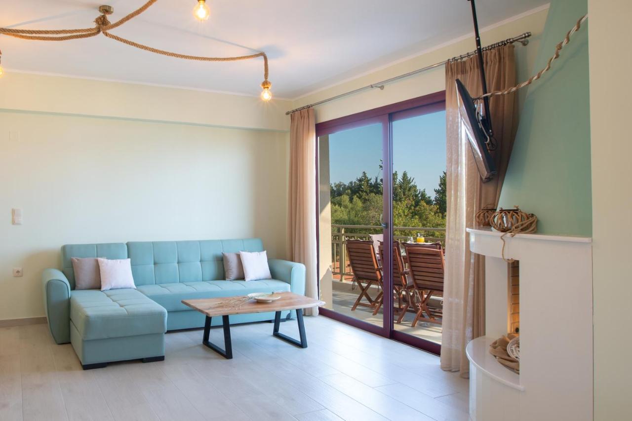 Nikolas Guest House Villa Нікіана Екстер'єр фото